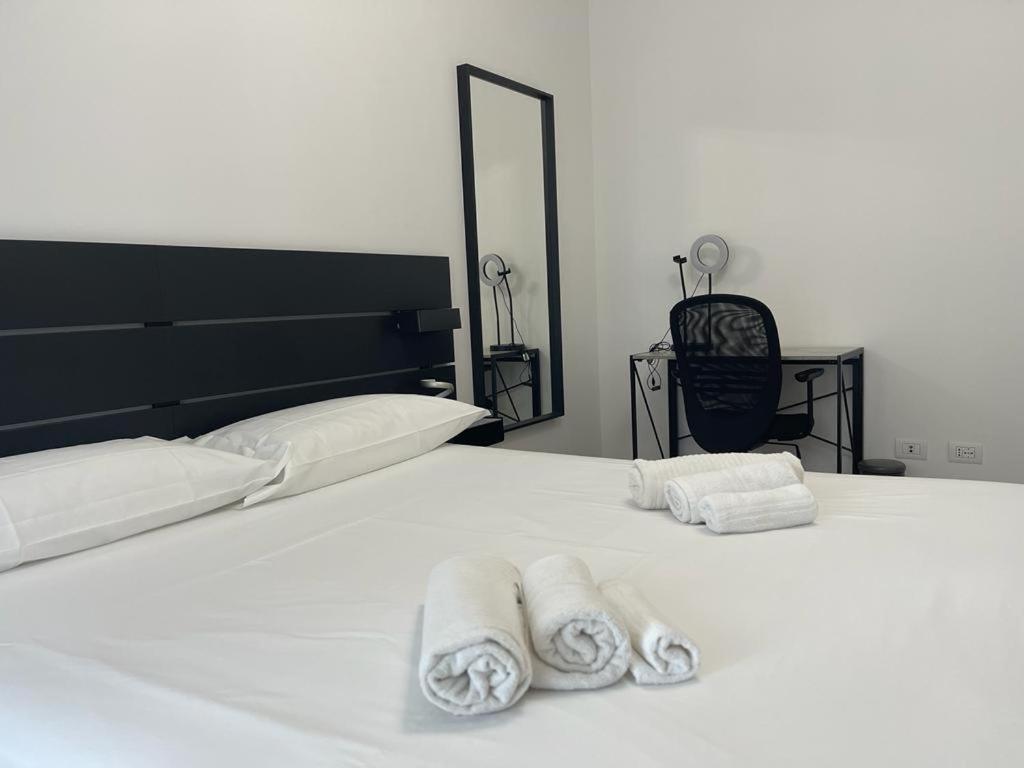 Kibilu - Cascina Merlata Rho Fiera Ospedale Galeazzi Pero Bagian luar foto